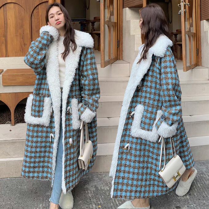 ホワイト ムートンスエード ダッフルコート。XSサイズ。細身の男性、女性お勧め。 r04a686.jpg