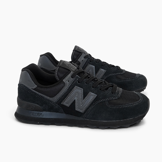 solid black new balance shoes