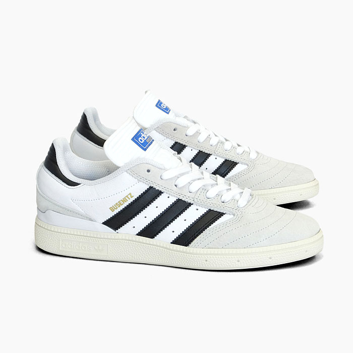 Chovek Kojto Vzrazyava Mzh Kub Adidas Skate Busenitz Proliv Oferta Zatvaryane