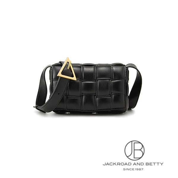 ボッテガ・ヴェネタ BOTTEGA VENETA カセット ショルダーバッグ ブラック 黒 717506 VCQR1 8425 新品 バッグ/財布/小物｜ジャックロード 【腕時計専門店】