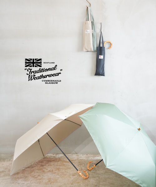 【20%OFF】トラディショナルウェザーウエア TRADITIONAL WEATHERWEAR 日傘 折りたたみ 雨傘 バンブーハンドル 晴雨兼用 UV・SLGGO0259BS-0242501(レディース)|JACQUEMART