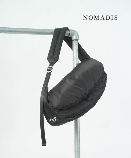 【2026年春夏新作】ノマディス NOMADIS ショルダーバッグ クロスボディ バッグ ナイロン 軽量 軽い 中綿 ふんわり もこもこ 斜め掛け 横長 旅行 お出かけ シンプル 上品・81-N216-4872601(レディース)