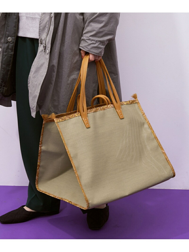 A Vacation Big Cube Adam Et Rope アダムエロペ バッグ トートバッグ ベージュ 貨物輸送無料 Rakuten Fashion Marchesoni Com Br