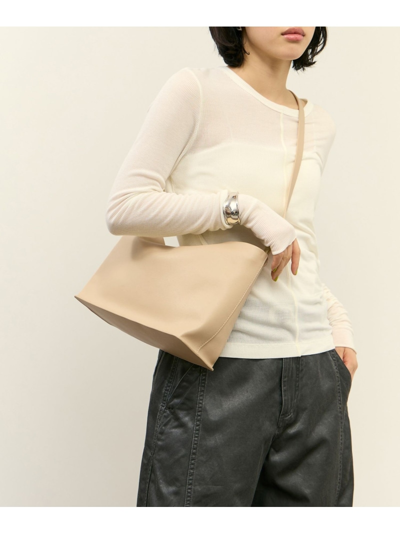【SALE／30%OFF】真四角ショルダーバッグ ADAM ET ROPE\u0027 FEMME アダムエロペ 御徒面子 ショルダーバッグ 黒いこと 白いこと【RBA_E】【貨物輸送無料】[ Fashion]