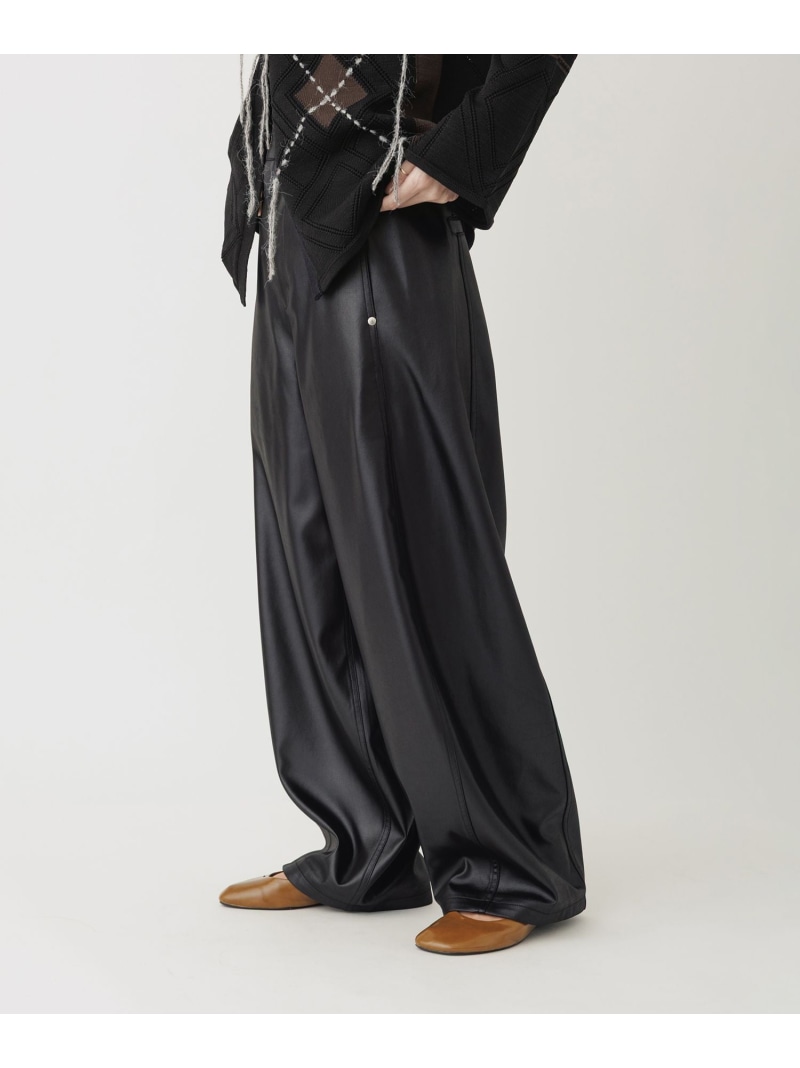 【SALE／40%OFF】グロスボンディングコクーンパンツ ADAM ET ROPE\u0027 FEMME アダムエロペ ズボン下 余分の物のズボン下 黒いこと【RBA_E】【貨物輸送無料】[ Fashion]