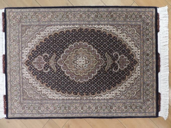 ペルシャ絨毯 カーペット ラグ ウールシルク 手織り 高級 ペルシャ絨毯