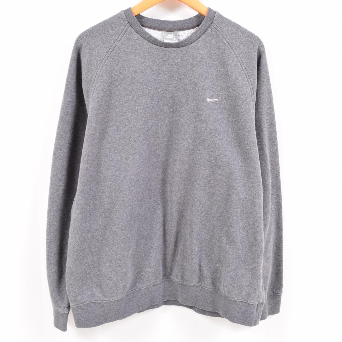 nike sweat top