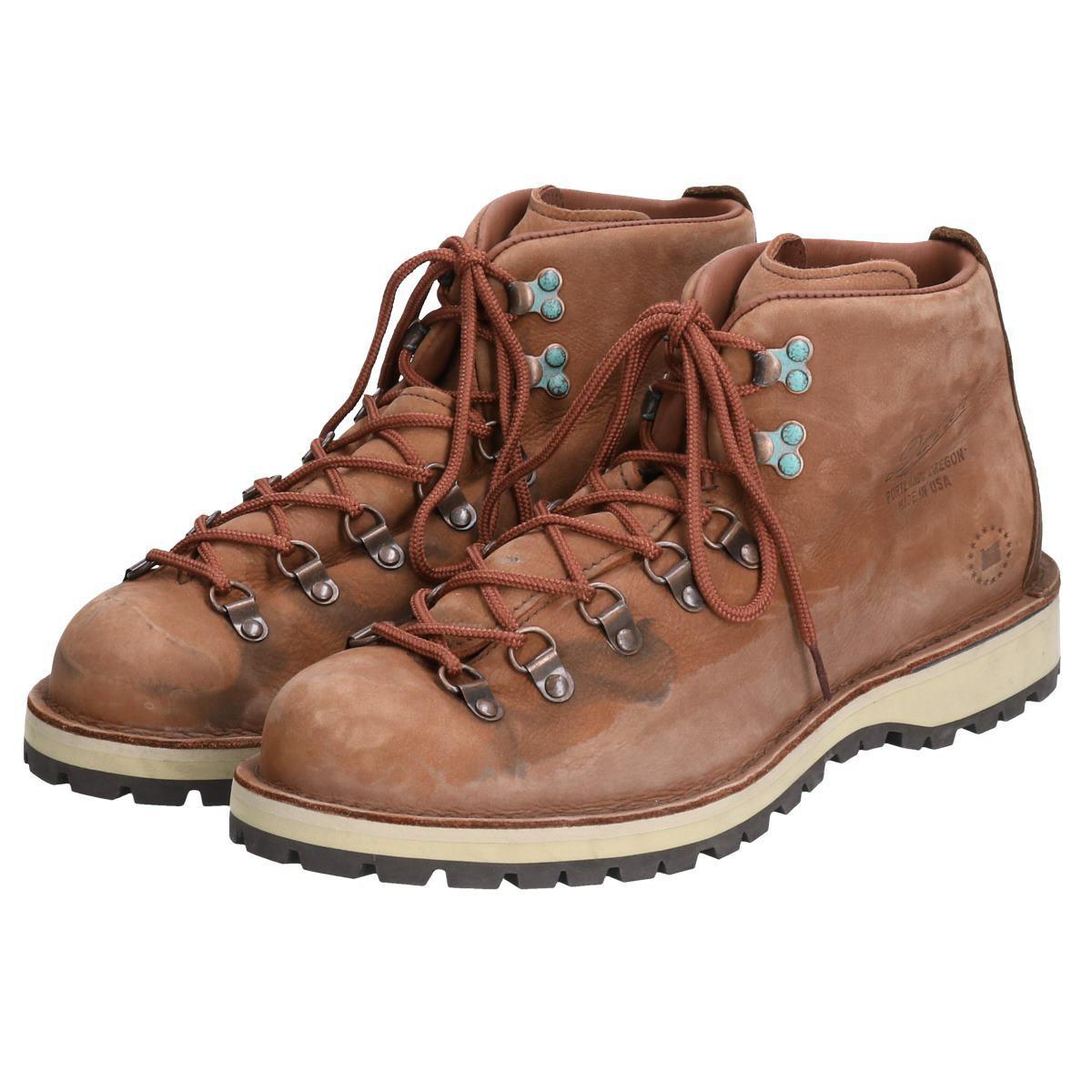 outdoor chelsea boots