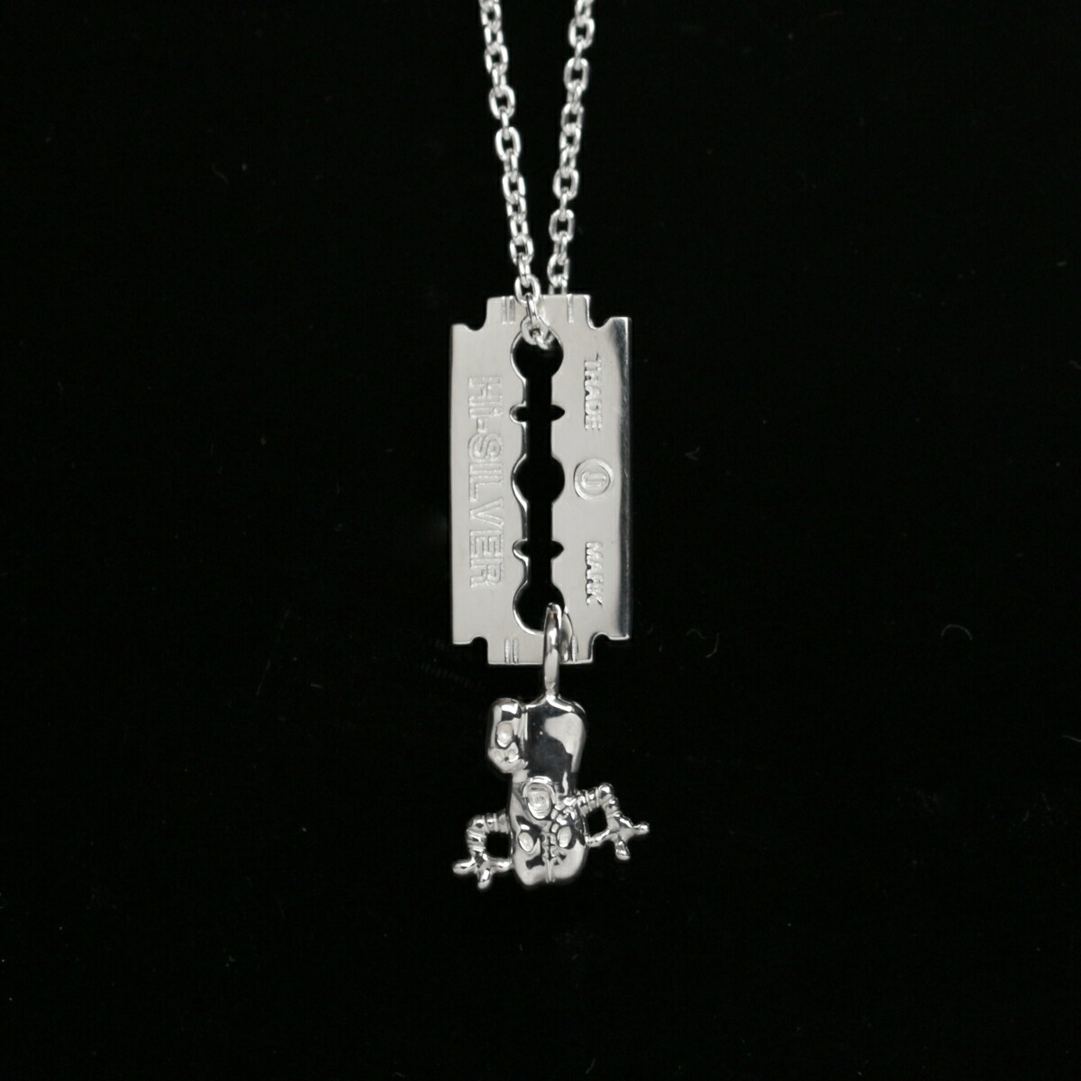 楽天市場】ジョジョの奇妙な冒険 黄金の風 Mt ネックレス : JAM HOME