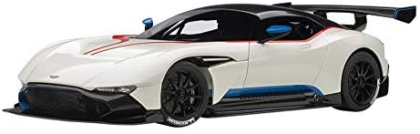 AUTOart 1/18 アストンマーチン ヴァルカン メタリック・白いこと/青み\u0026赤いこと・縞模様 成し遂げる品【沖縄県へ送りとどける不可です】