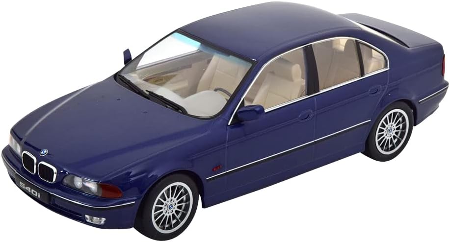 BMW E30 ミニカー 1/18 スケール Bmw M3 E30 1989 White Blue Red Light Blue Ixo 18Cmc123.22 1