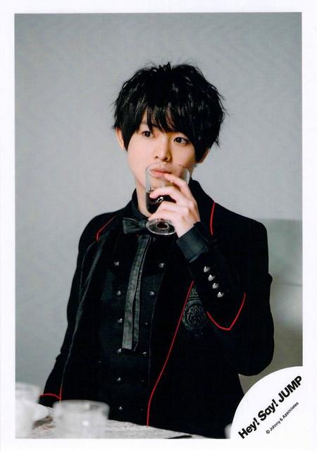 有岡大貴 Hey!Say!Jump 公式写真 ④ ソロのみ 有岡大貴 Hey!Say!Jump 公式写真 ④ ソロのみ - メルカリ