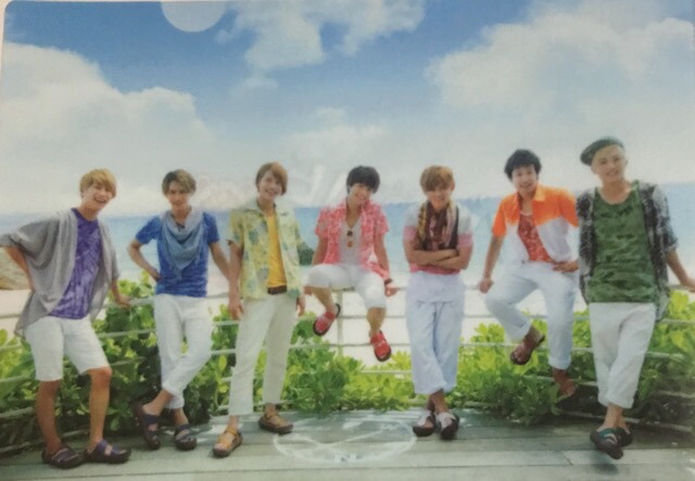 ジャニーズWEST 写真セット 透明ケース付き ジャニーズ WEST.の公式写真 72枚ほど 収納ケース付き - メルカリ