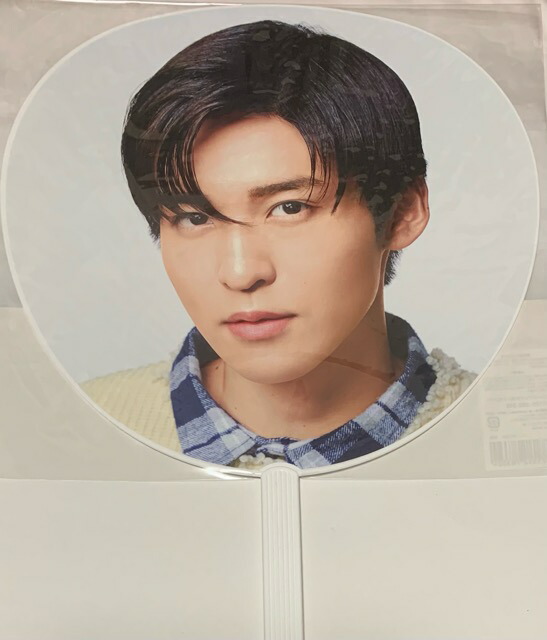 楽天市場】 【新品】 2025 SnowMan スノーマン 【公式うちわ】目黒蓮