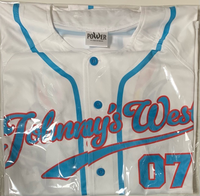 【新品・未開封】WEST. 10周年LIVE TOUR AWARD Tシャツ WEST. LIVE TOUR AWARD 「10周年迎えた！ヨッシャーツ