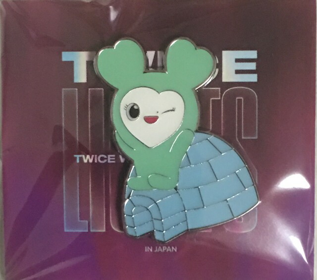 TWICE ナヨン　ピンバッジ 楽天市場】TWICE ナヨン PIN BUTTON SET [ FANMEETING ONCE HALLOWEEN