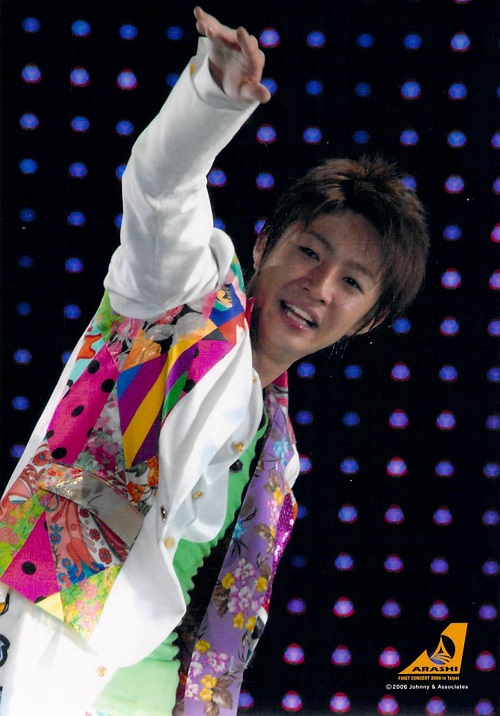 相葉雅紀　嵐　写真 楽天市場】 嵐 （ARASHI)・ 【公式写真】・相葉雅紀・ 2007 Time