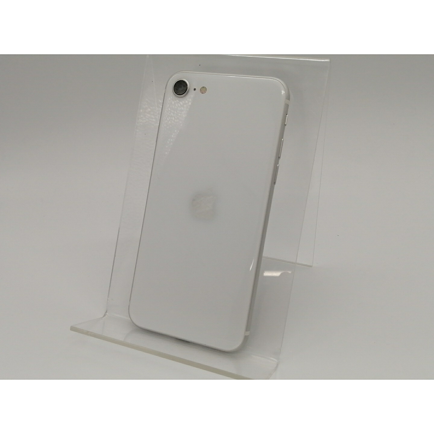 【中古】Apple SoftBank 【SIMロック解除済み】 iPhone SE（第2世代） 64GB ホワイト MHGQ3J/A（後期型番）【大阪本店】保証期間１ヶ月【ランクB】