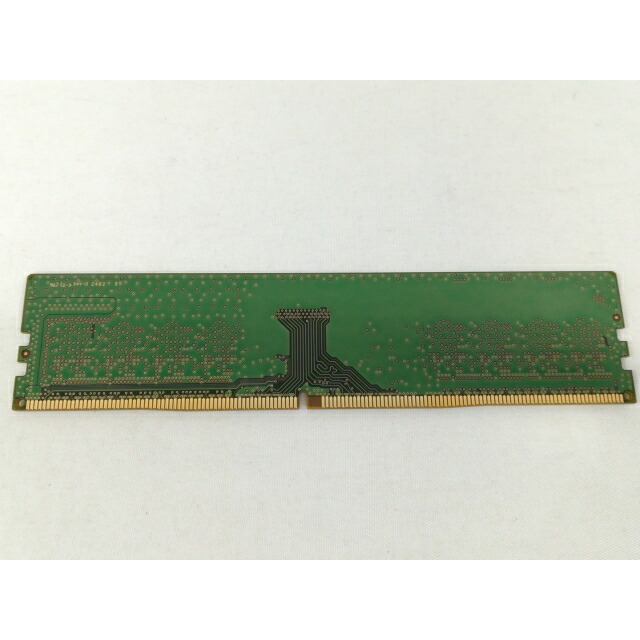 【中古】DDR4 8GB PC4-25600(DDR4-3200)【デスクトップPC用】【大阪本店】保証期間１週間