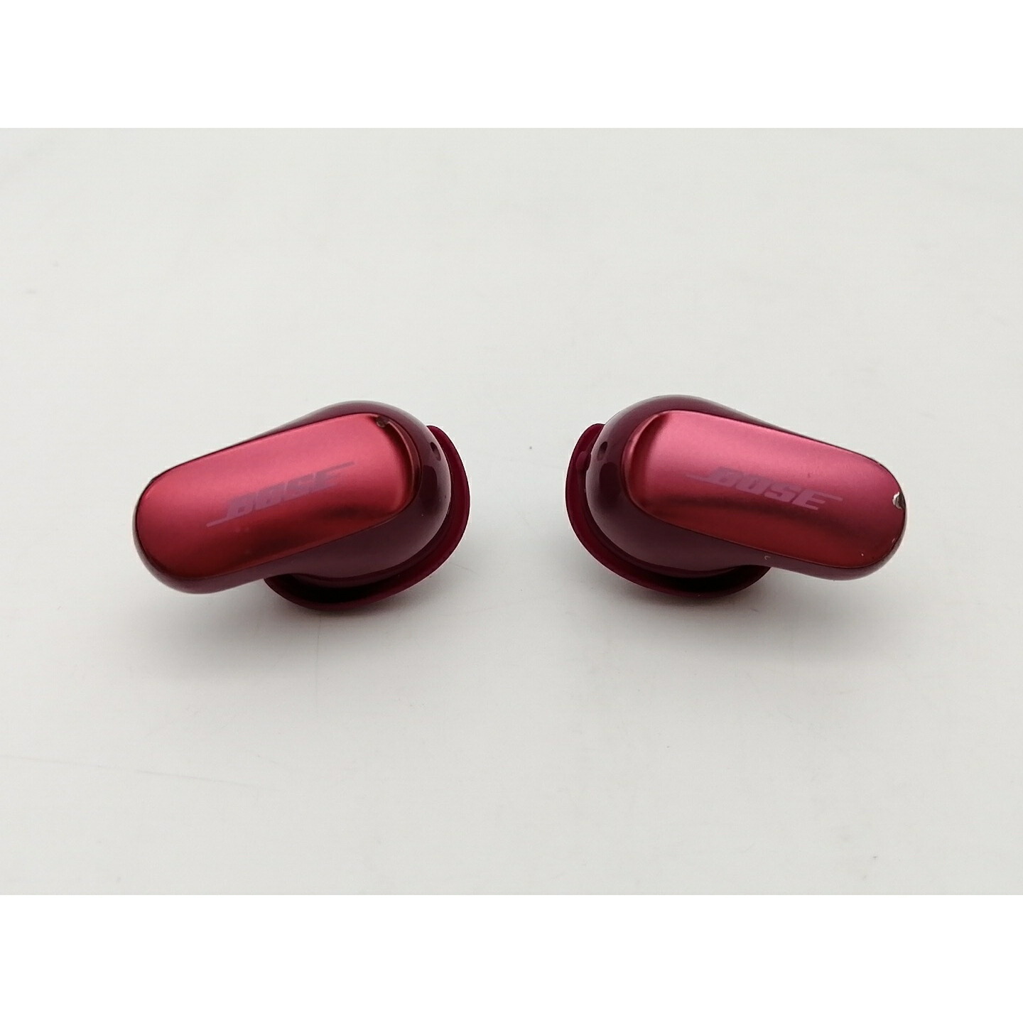 【中古】BOSE QuietComfort Ultra Earbuds 第2時人 [ディーププラム]【新宿2】引き請ける継続期間１ヶ月【序列付けるC】