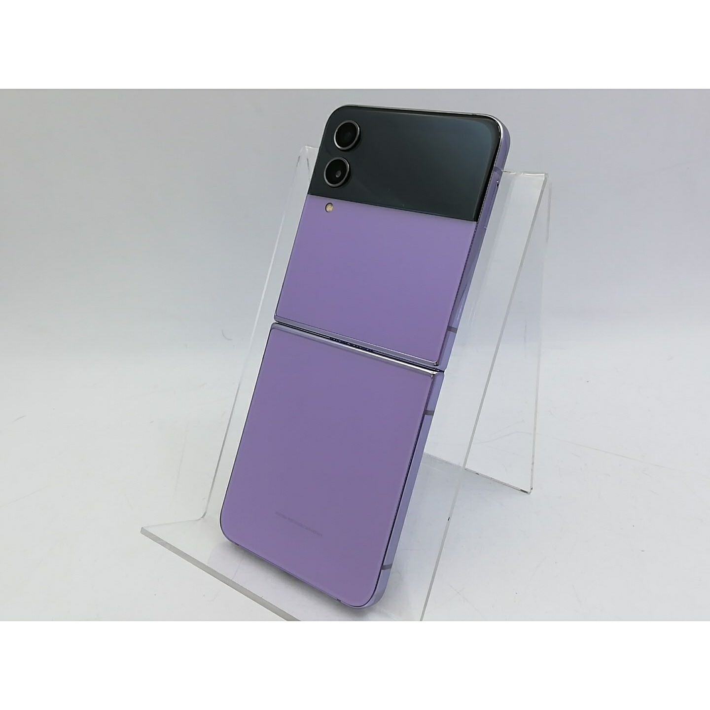 【中古】SAMSUNG 外国で版 【SIM無償性】 Galaxy Z Flip4 8GB 256GB SingleSIM【廟堂東口】引き受ける継続期間１ヶ月【価値づけるC】