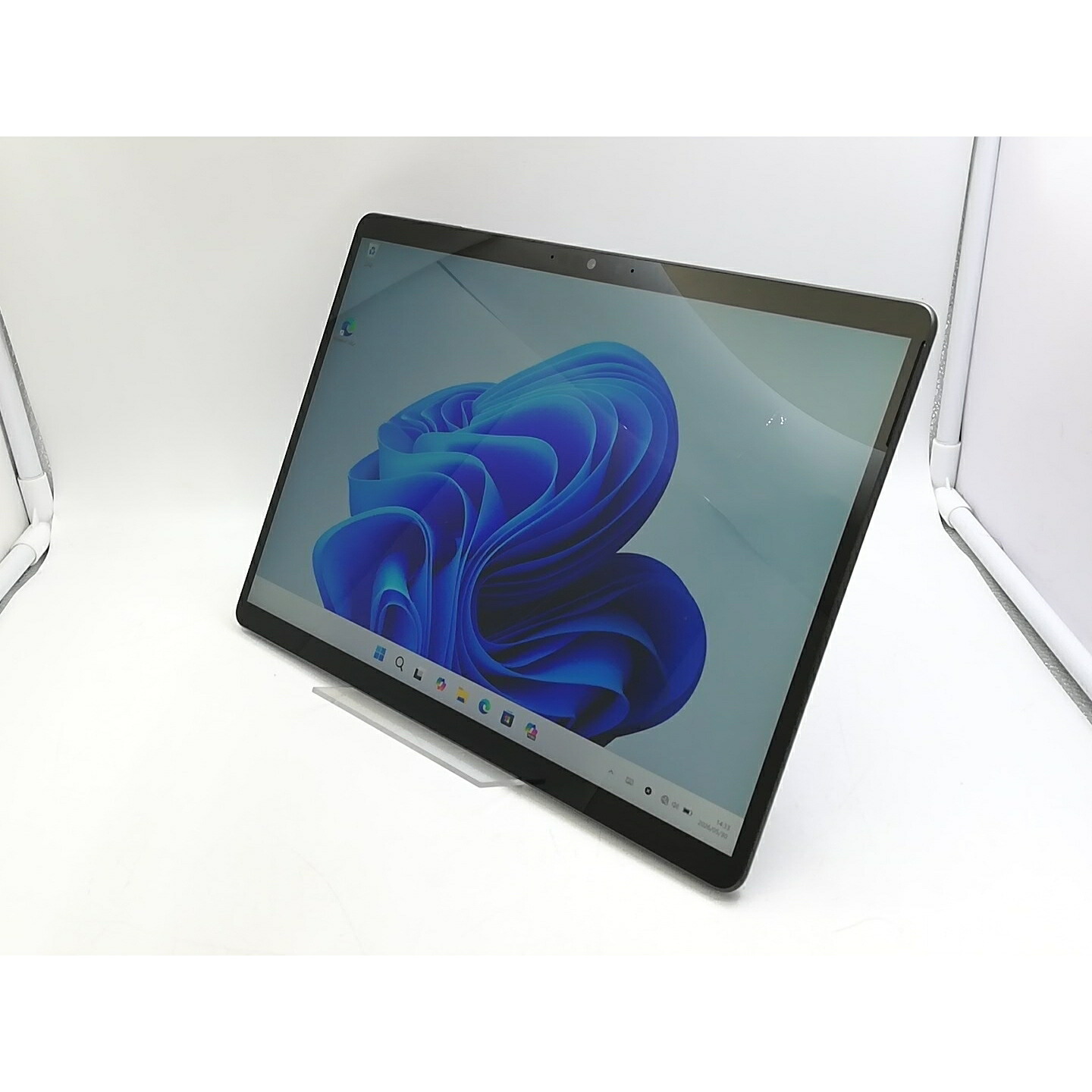 【中古】Microsoft Surface Pro9 【i7 1255U 16G 256G】【廟堂東口】引き受ける継続期間１ヶ月【価値づけるC】