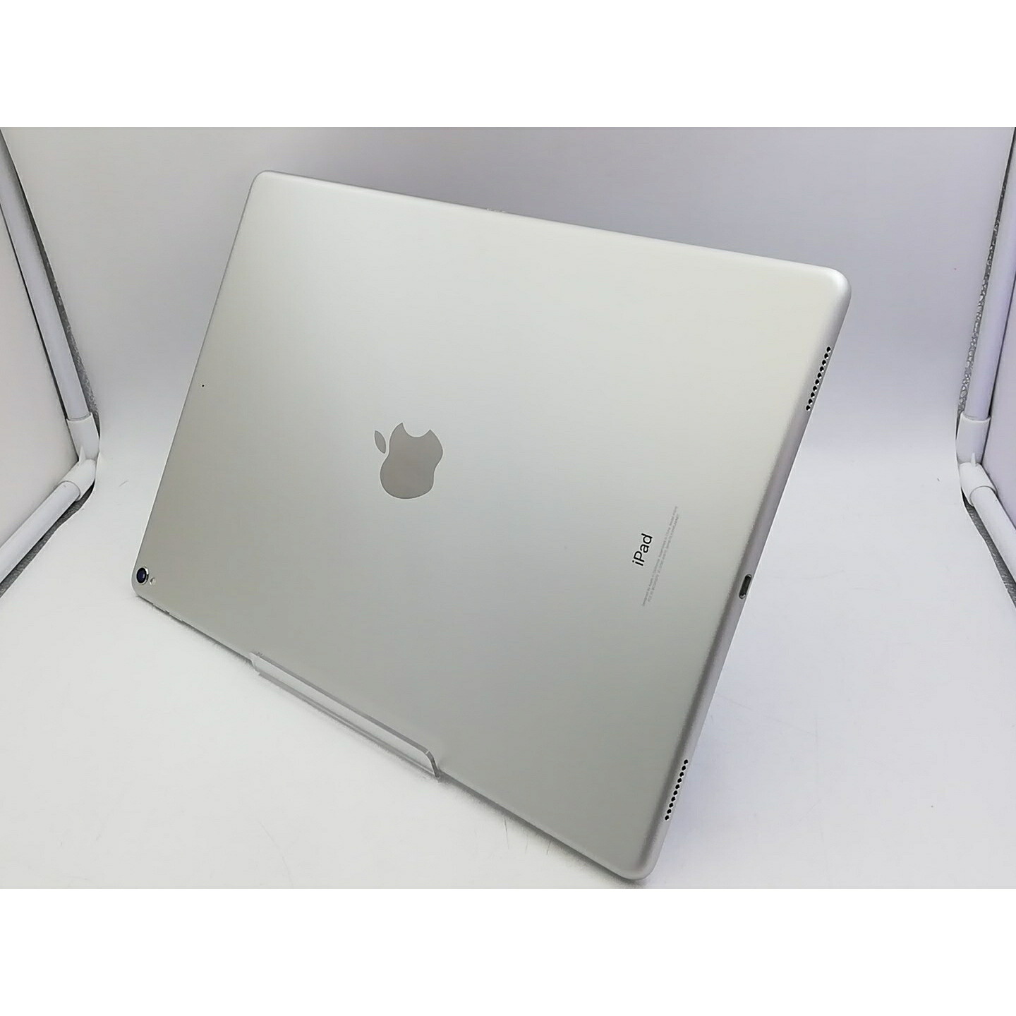 【中古】Apple 【Wi-Fi】 12.9in iPad Pro（第2時人/2017） 256GB しろがね色 MP6H2J/A【聖堂東口】引き受ける継続期間１ヶ月【序列付けるB】