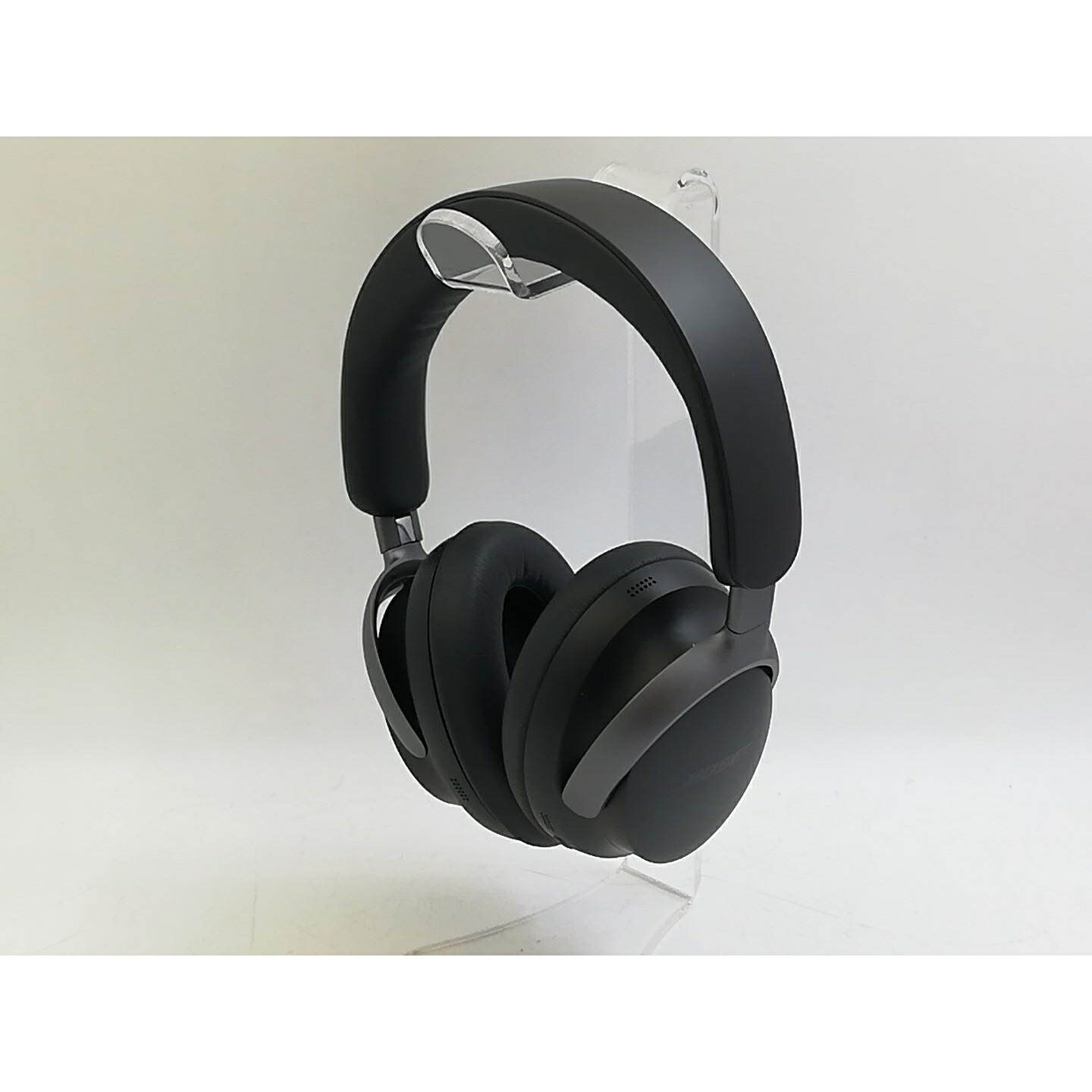 【中古】BOSE QuietComfort Ultra Headphones [黒いこと]【廟堂東口】引き受ける継続期間１ヶ月【価値づけるA】