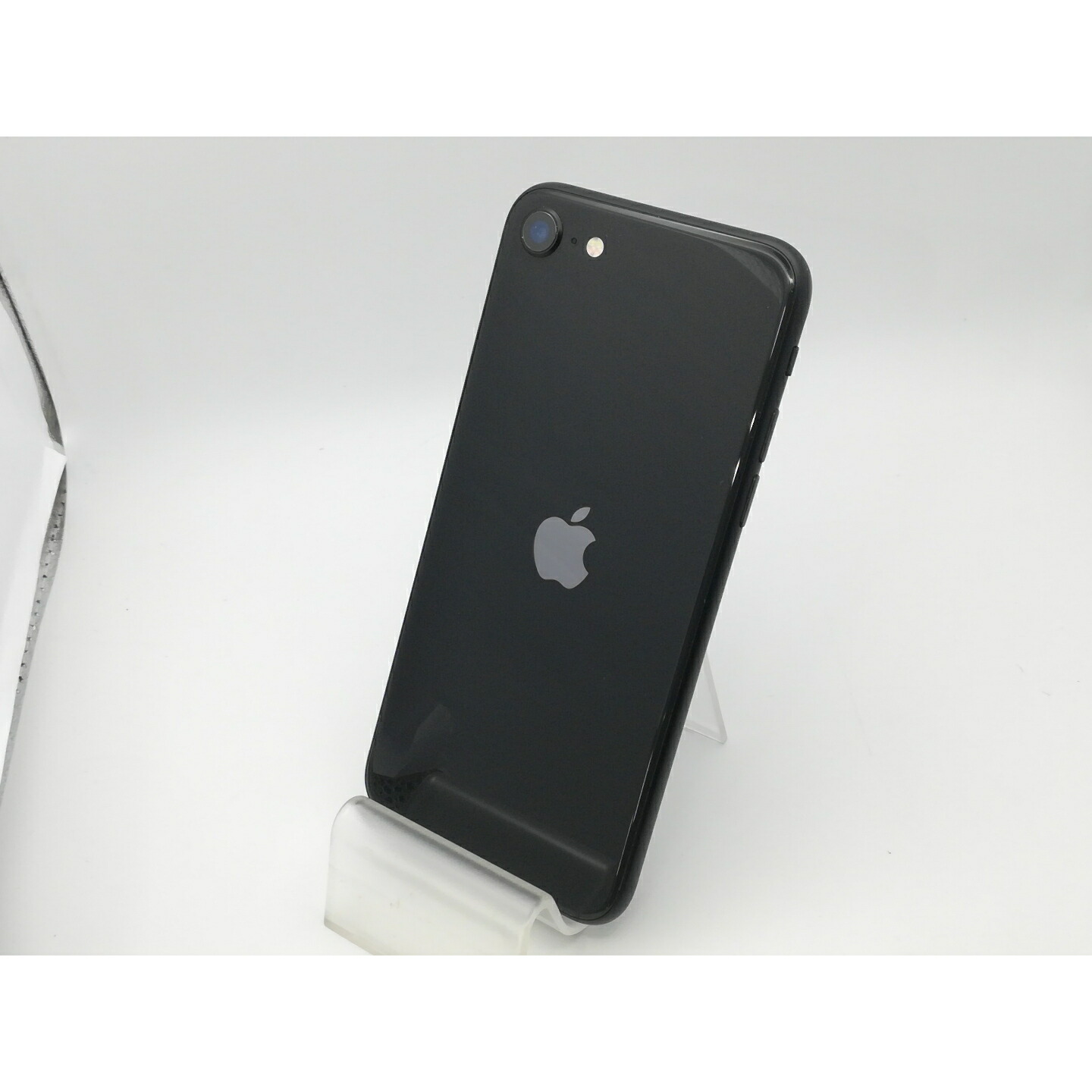 【中古】Apple 国内版 【SIMフリー】 iPhone SE（第2世代） 256GB ブラック MXVT2J/A【新橋烏森通り】保証期間１ヶ月【ランクC】 26,625円