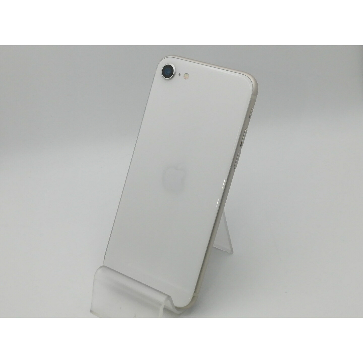 【中古】Apple docomo 【SIM無償性】 iPhone SE（第3時人） 64GB はやりっ子ともし火 MMYD3J/A【新橋烏森通い路】引き受ける継続期間１ヶ月【序列付けるC】
