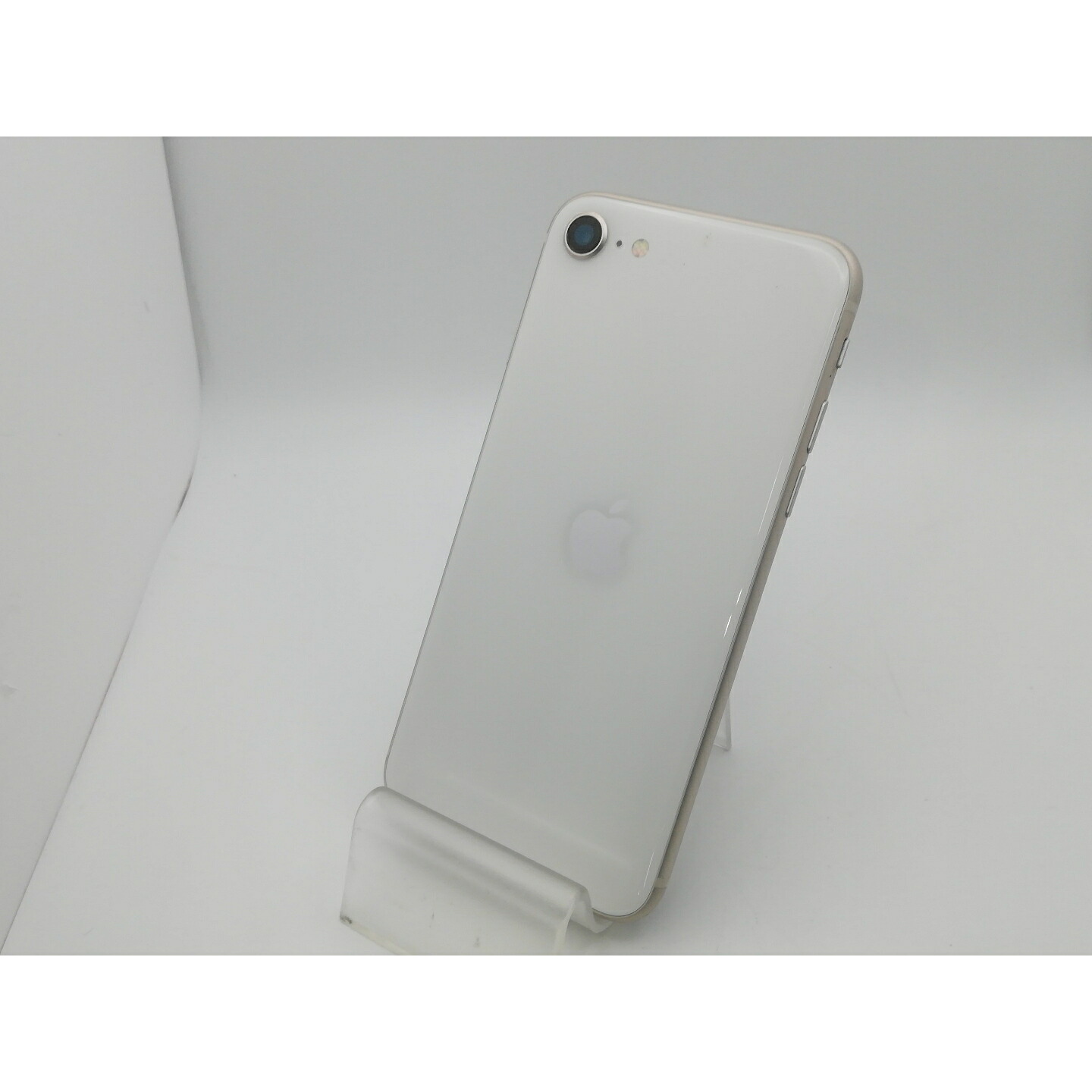 【中古】Apple docomo 【SIM無償性】 iPhone SE（第3時人） 64GB はやりっ子ともし火 MMYD3J/A【新橋烏森通い路】引き受ける継続期間１ヶ月【序列付けるC】