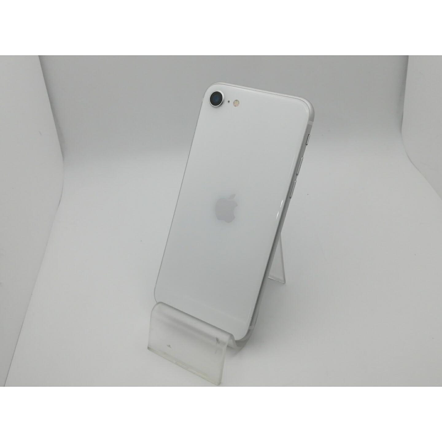 【中古】Apple au 【SIMロック解除済み】 iPhone SE(第2世代) 64GB ホワイト MHGQ3J/A(後期型番)【新橋烏森通り】保証期間1ヶ月【ランクB】|じゃんぱら店