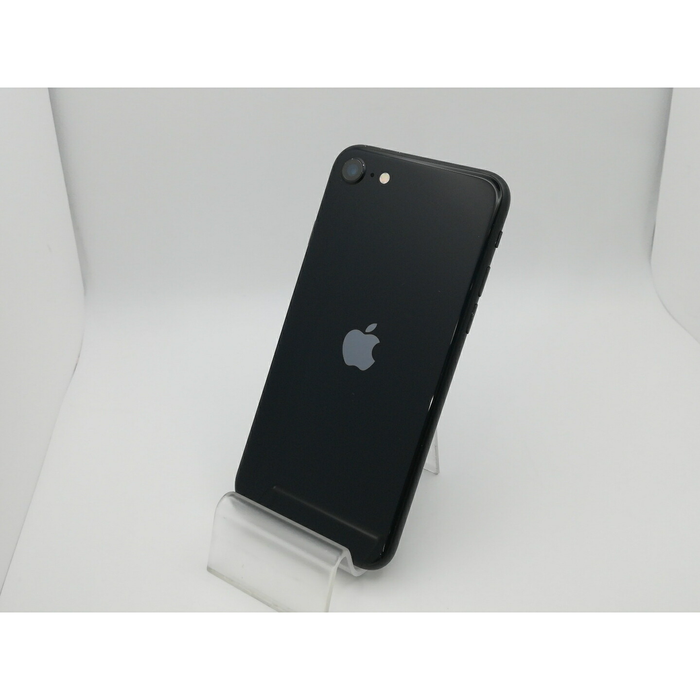 【中古】Apple docomo 【SIM無償性】 iPhone SE（第3時人） 64GB 十二時 MMYC3J/A【新橋烏森通り道】引き受ける継続期間１ヶ月【価値づけるC】