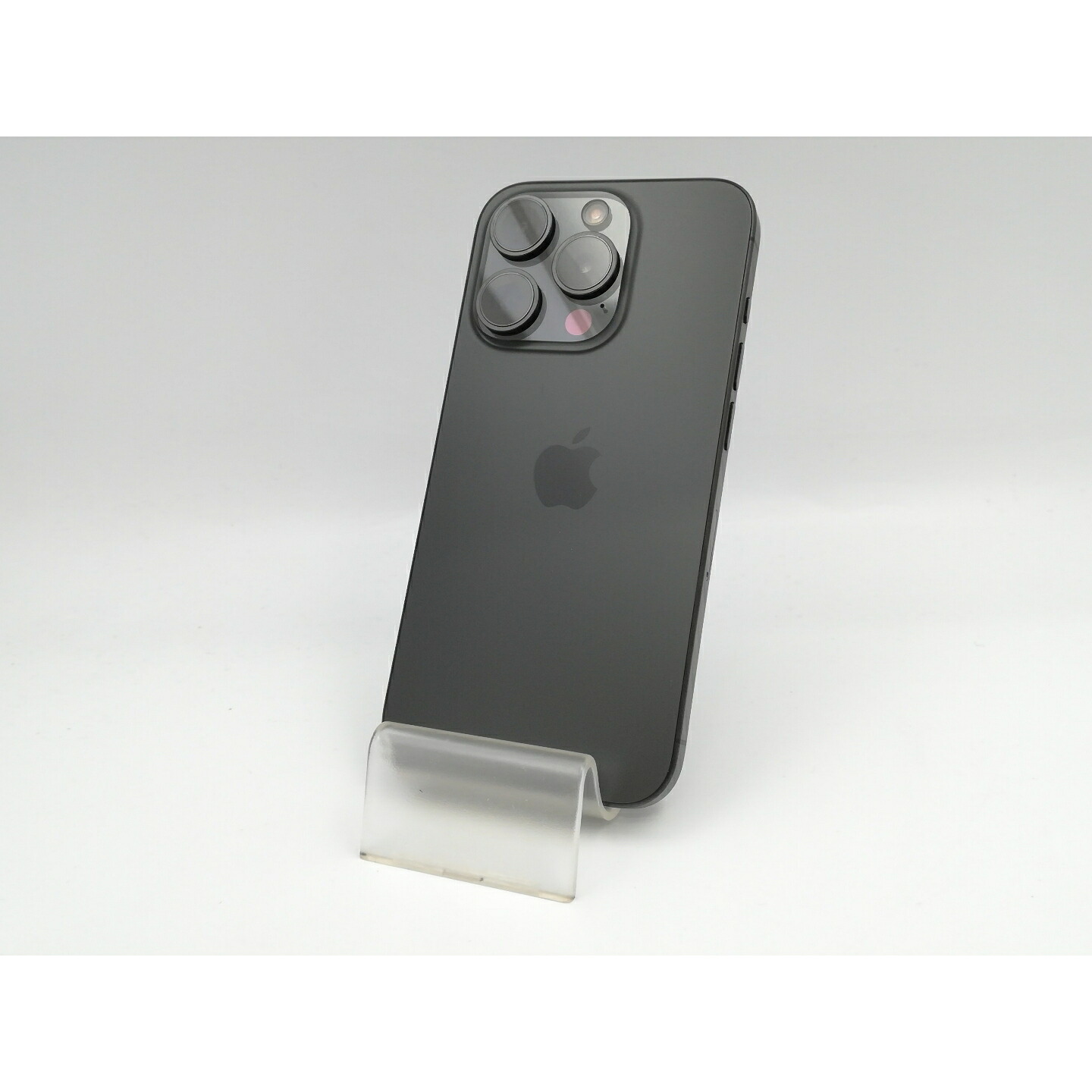 【中古】Apple モバイル 【SIMフリー】 iPhone 15 Pro 128GB ブラックチタニウム MTU73J/A【大阪堂島】保証期間１ヶ月【ランクB】