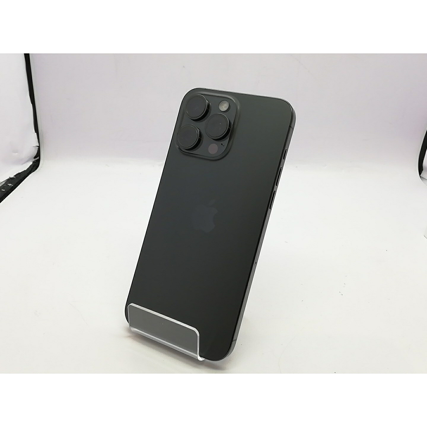【中古】Apple 国内版 【SIMフリー】 iPhone 15 Pro Max 512GB ブラックチタニウム MU6U3J/A【立川フロム中武】保証期間１ヶ月【ランクB】｜じゃんぱら店