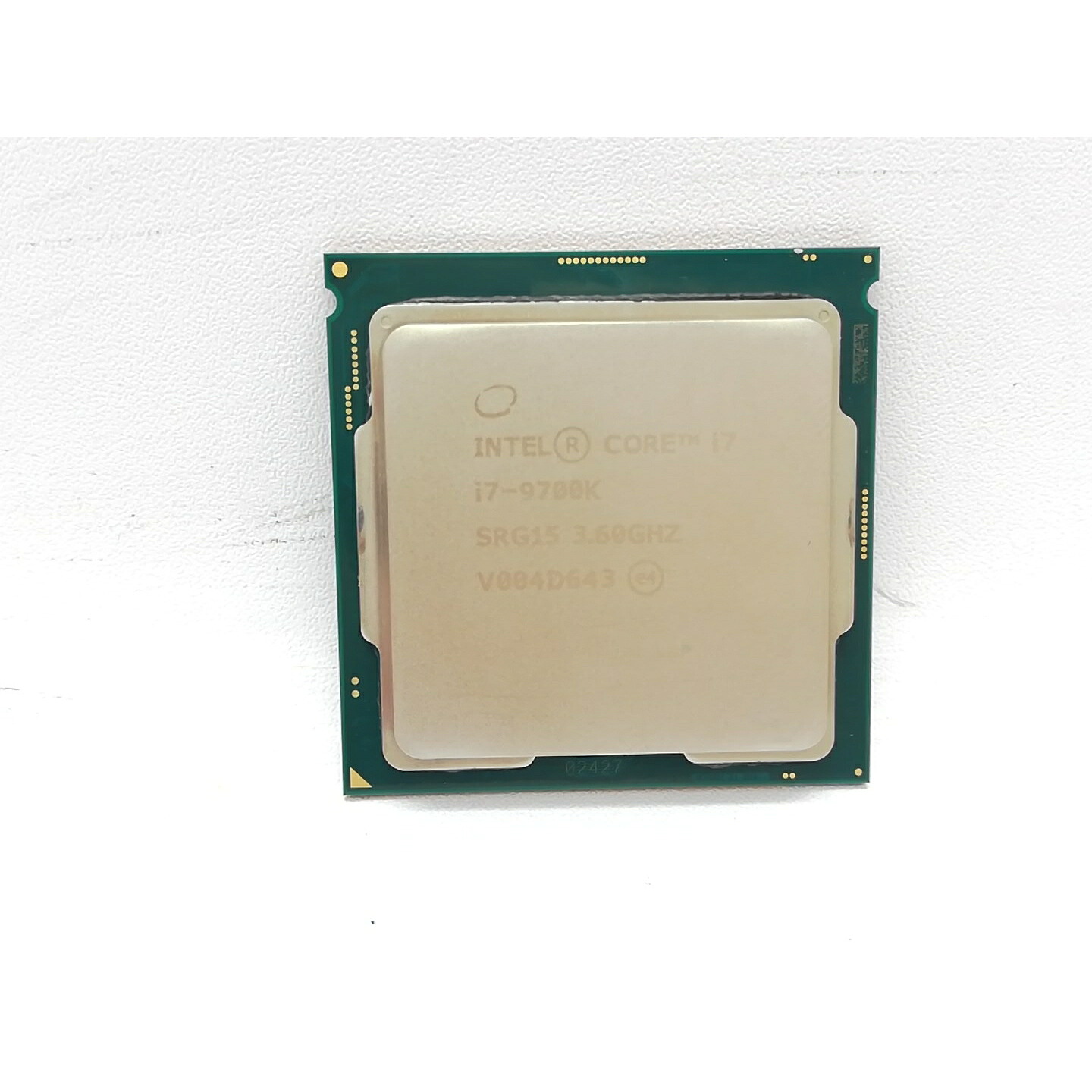 【中古】Intel Core i7-9700K (3.6GHz/TB:4.9GHz/SRELT/P0) bulk LGA1151/8C/8T/L3 12M/UHD630/TDP95W【立川フロム中武】保証期間１週間｜じゃんぱら店