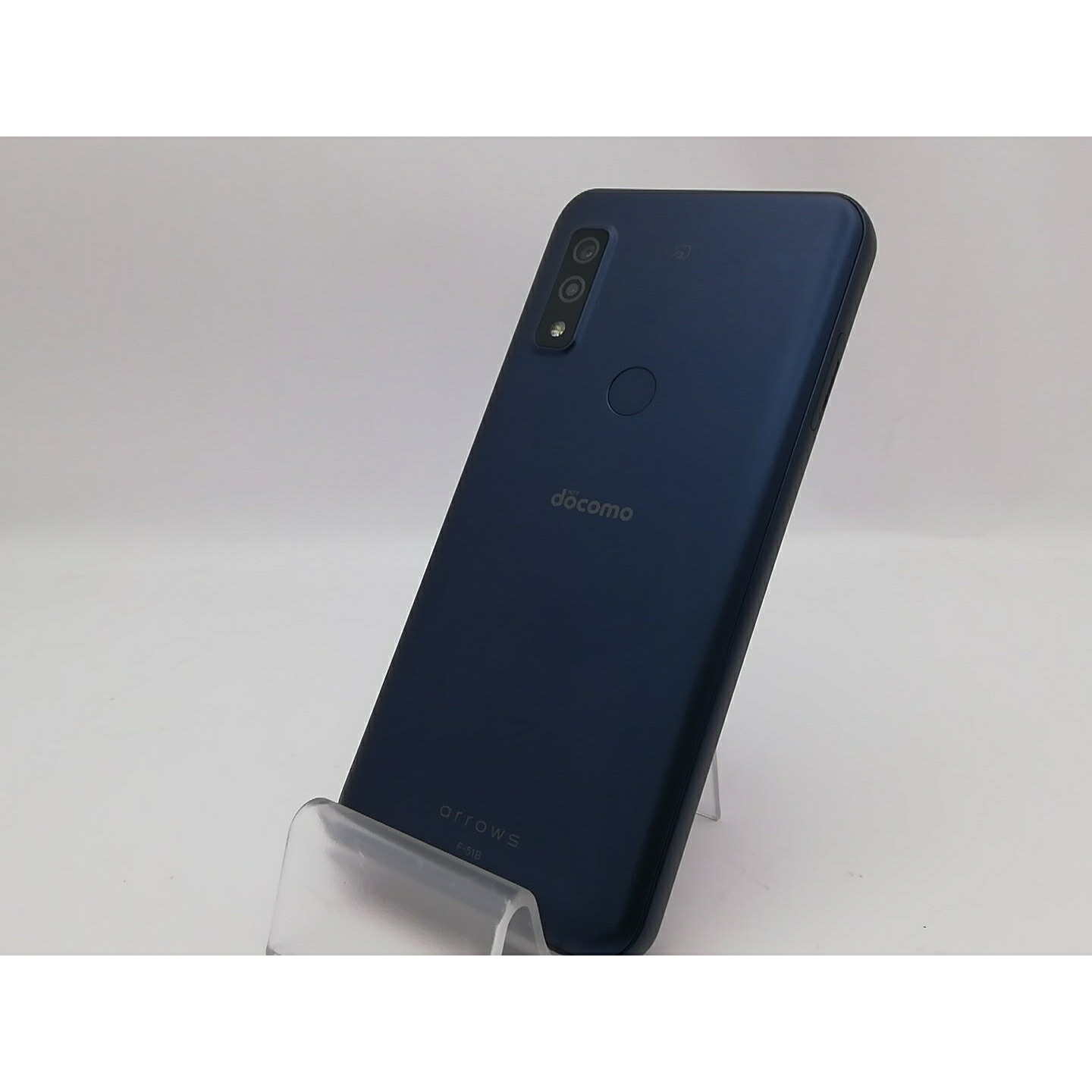 【中古】Fujitsu docomo 【SIM無償性】 arrows We 米国海軍 4GB 64GB F-51B【新宿東口】引き受ける継続期間１ヶ月【序列付けるB】