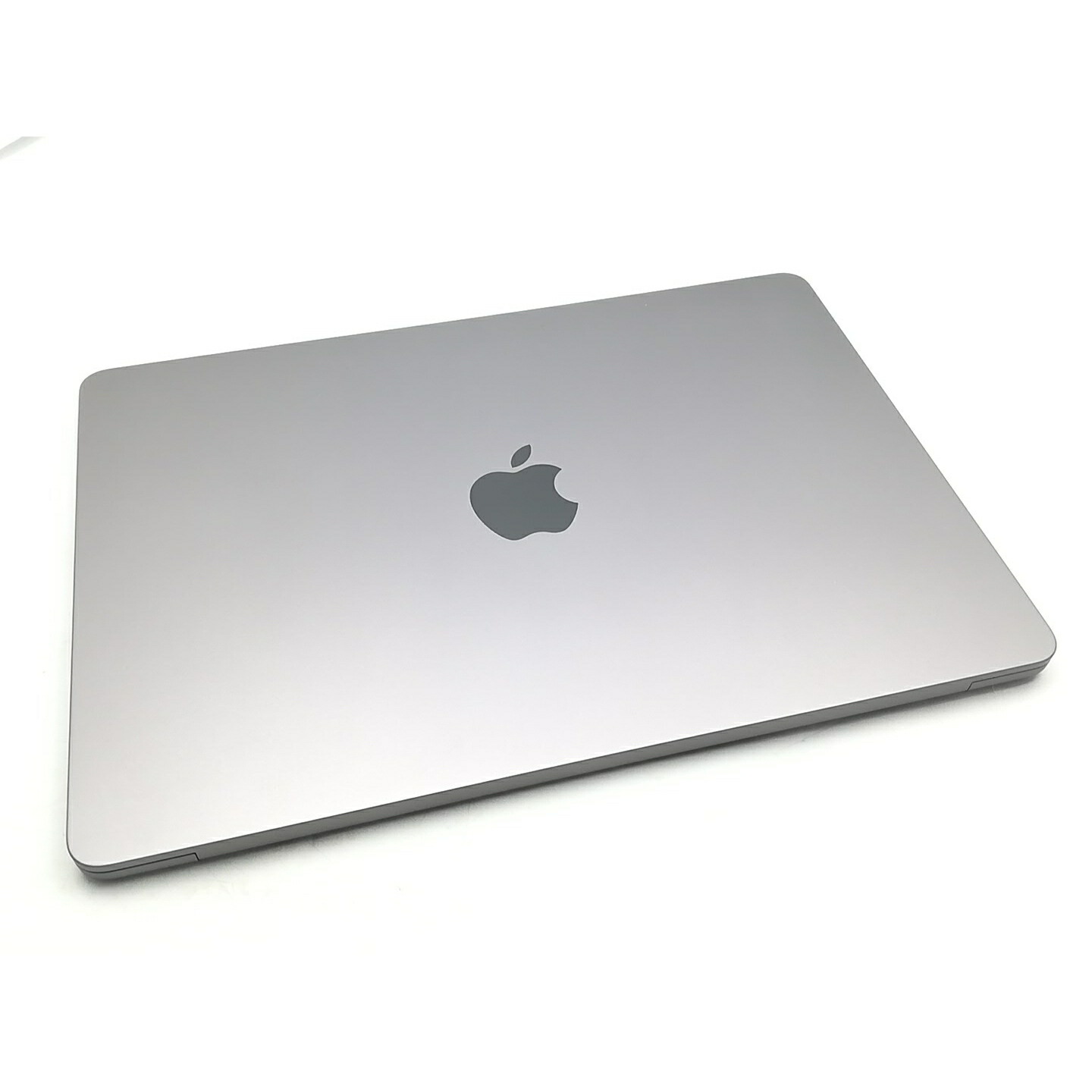【中古】Apple MacBook Air 13in CTO (M2,2022) 空白文字薄墨色 M2(中央処理装置:8C/GPU:10C)/16G/512G/35W AC(USB-Cx2)【EC真っただ中】引き請ける継続期間１ヶ月【位置付けるA】 ノートPC-パソコン-パソコン・周辺機器