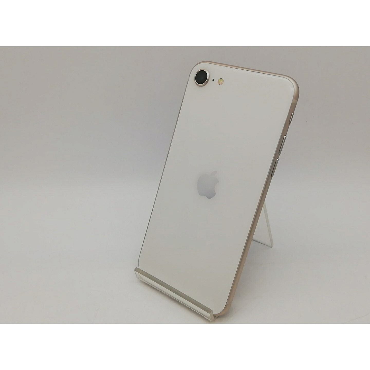 【中古】Apple au 【SIMフリー】 iPhone SE（第3世代） 64GB スターライト MMYD3J/A【鹿児島中町】保証期間１ヶ月【ランクA】