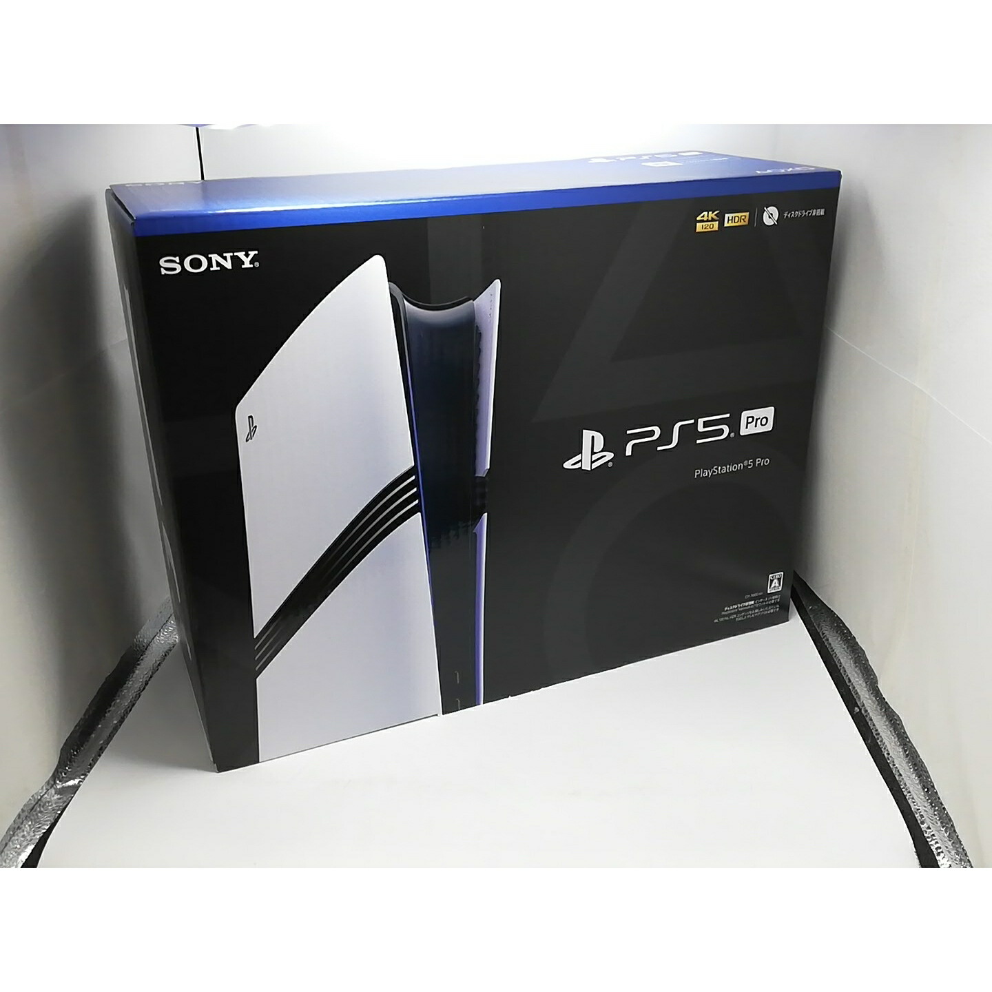 新品未使用 PlayStation5slim CFI-2000A01 外箱破損有 PlayStation 5 Slim model console 1TB PS5 Sony CFI-2000A01