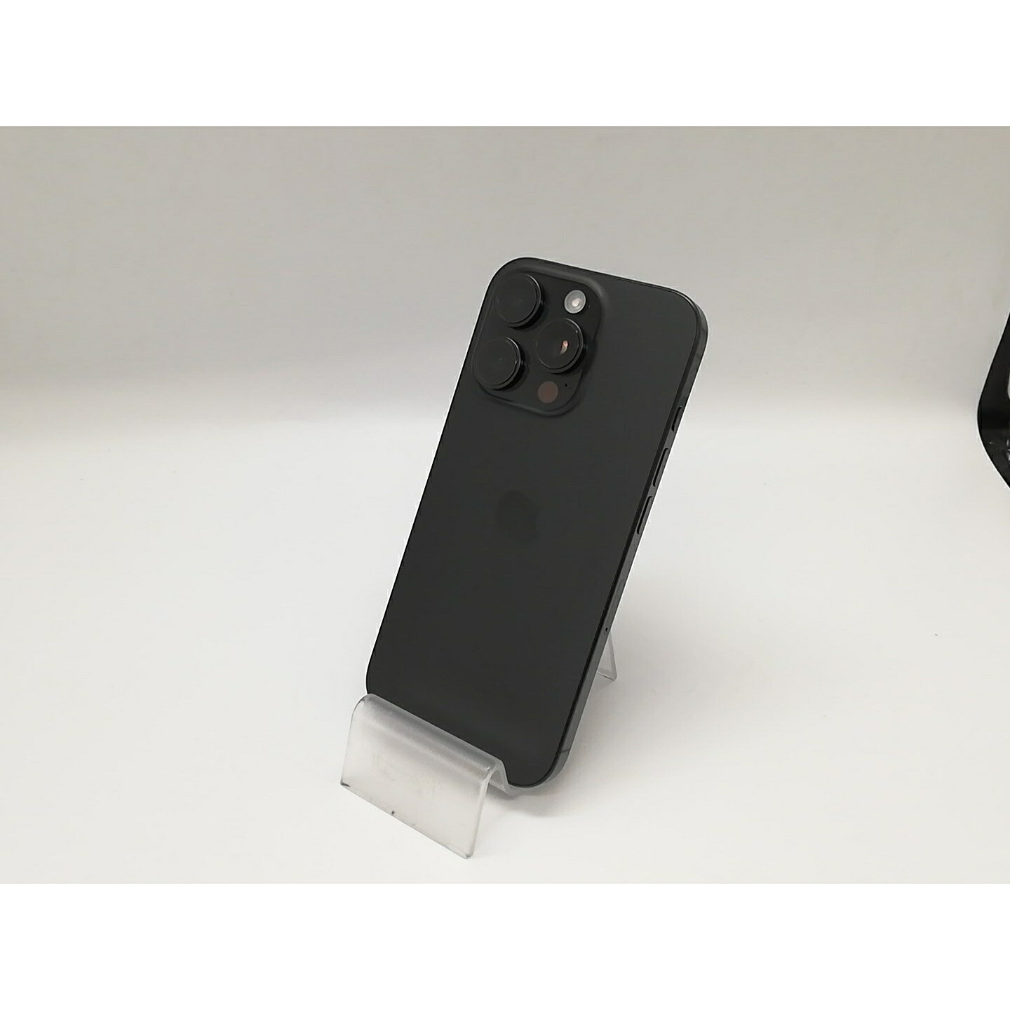 【中古】Apple 国内版 【SIM無償性】 iPhone 16 Pro 256GB 黒いことチタニウム MYN03J/A【福岡天神】引き受ける継続期間１ヶ月【価値づけるA】