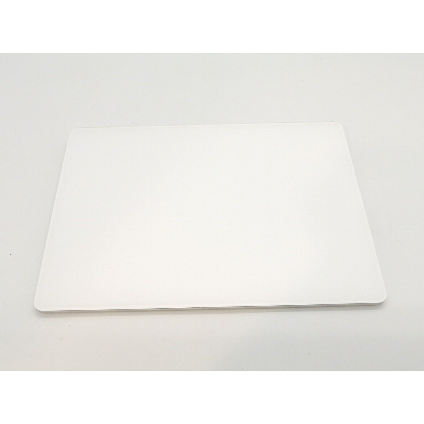 楽天市場】◇Apple Magic Trackpad 2 ホワイト A1535 EMC2733 【中古