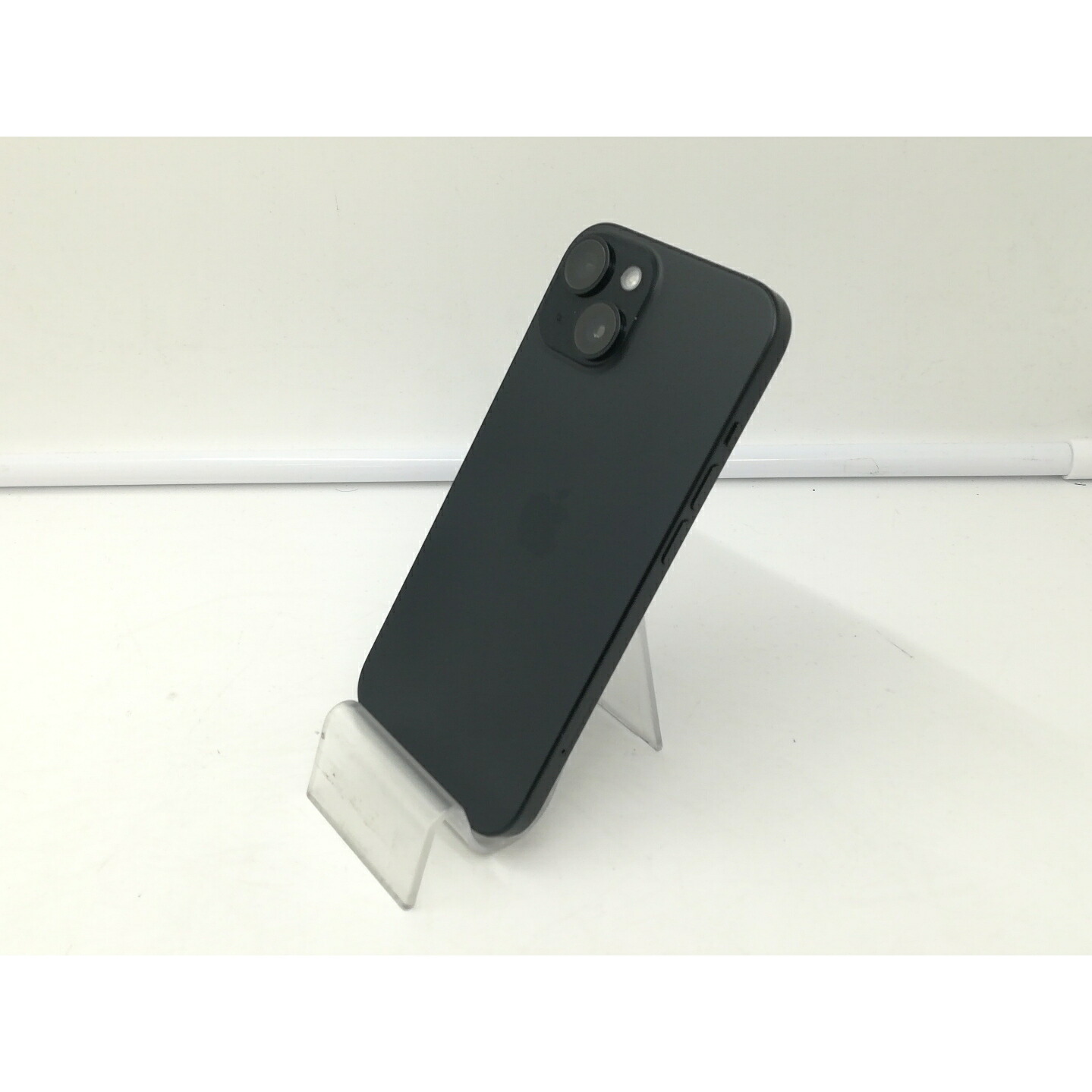 【中古】Apple 国内版 【SIMフリー】 iPhone 15 128GB ブラック MTMH3J/A【高崎モントレー】保証期間１ヶ月【ランクB】