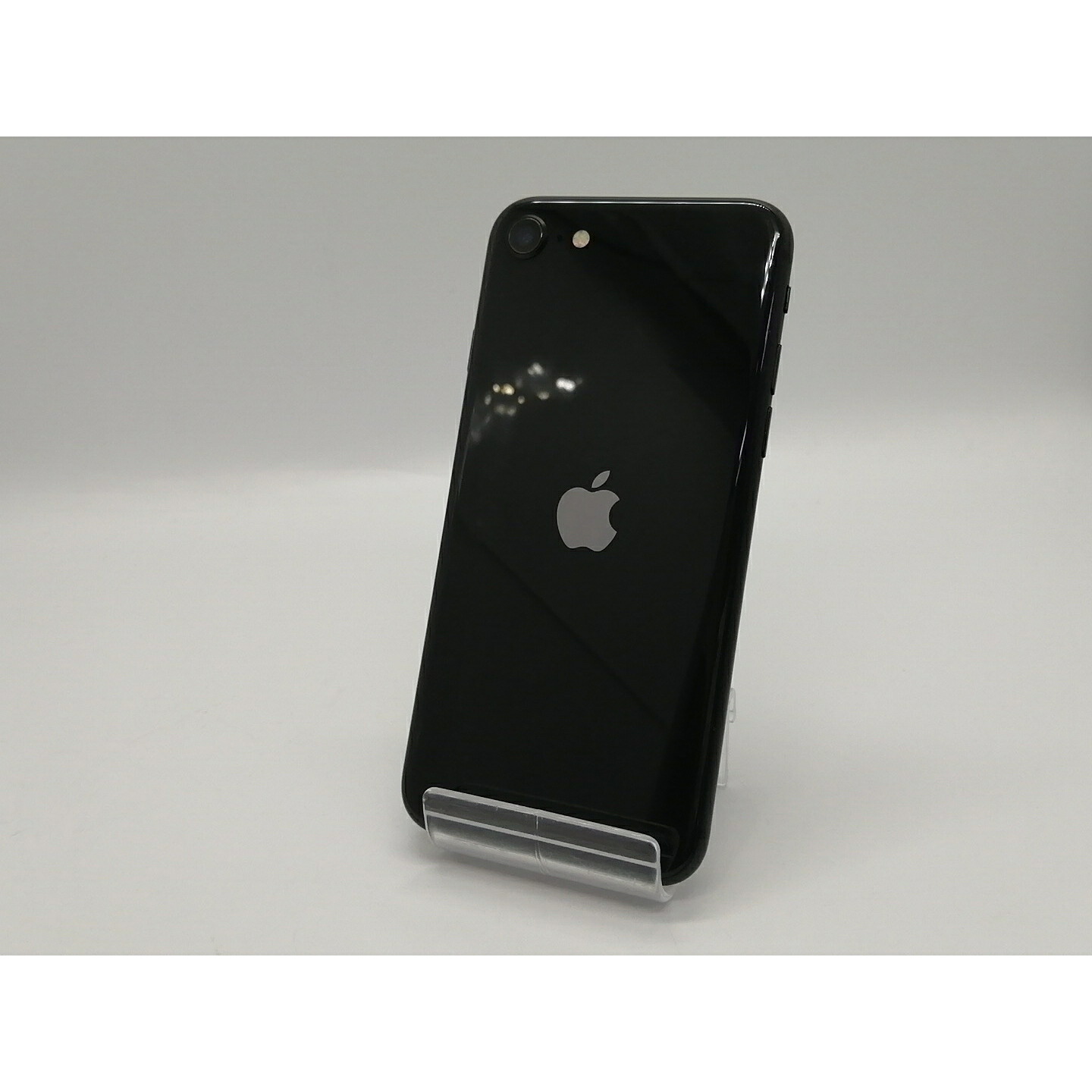 【中古】Apple SoftBank 【SIM鍵を掛ける取り消す済み】 iPhone SE（第2時人） 128GB 黒いこと MXD02J/A【大須アメ横】引き受ける継続期間１ヶ月【価値づけるB】
