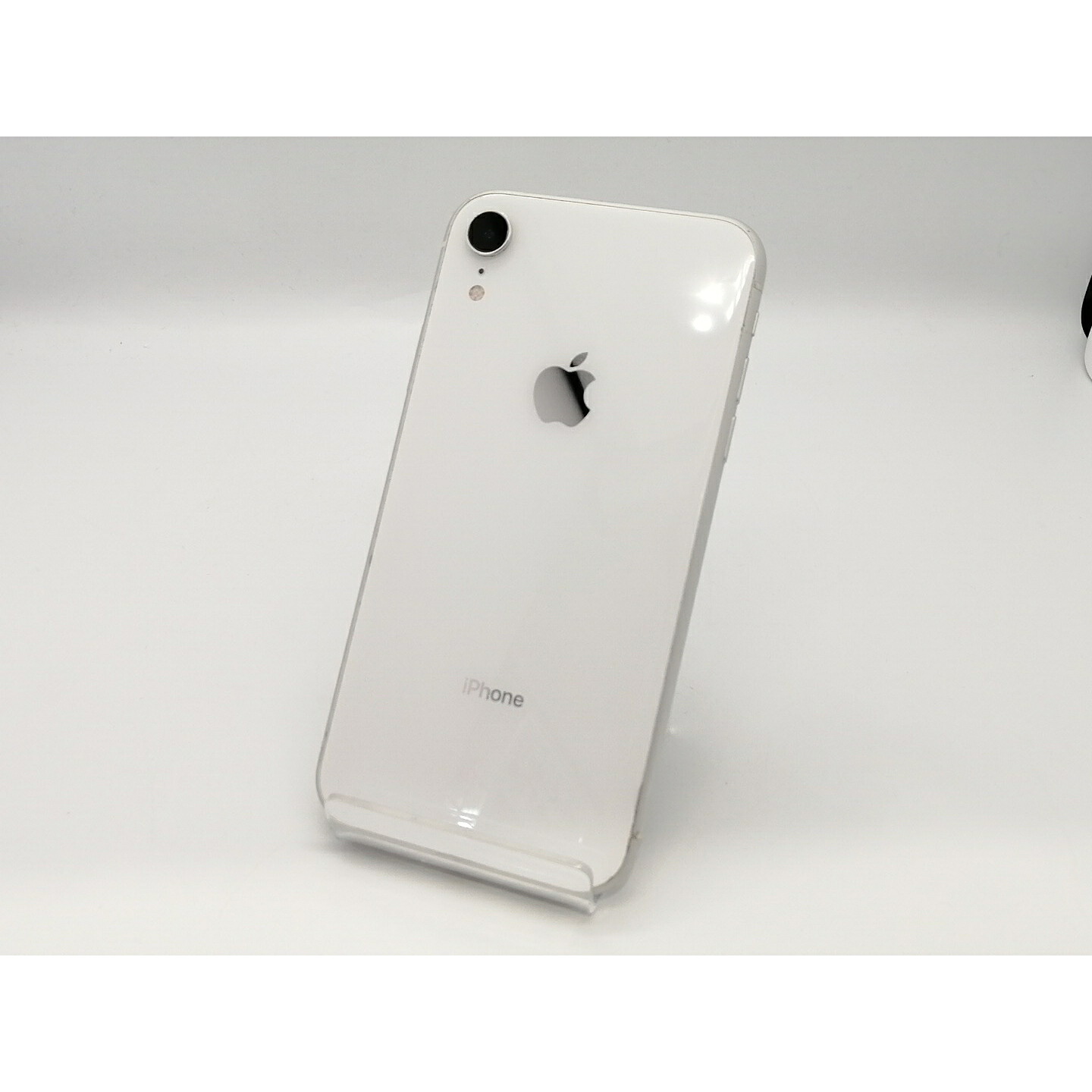 【中古】Apple docomo 【SIM鍵を掛ける取りけす済み】 iPhone XR 64GB 白いこと MT032J/A【広島本通】引き受ける継続期間１ヶ月【序列付けるC】