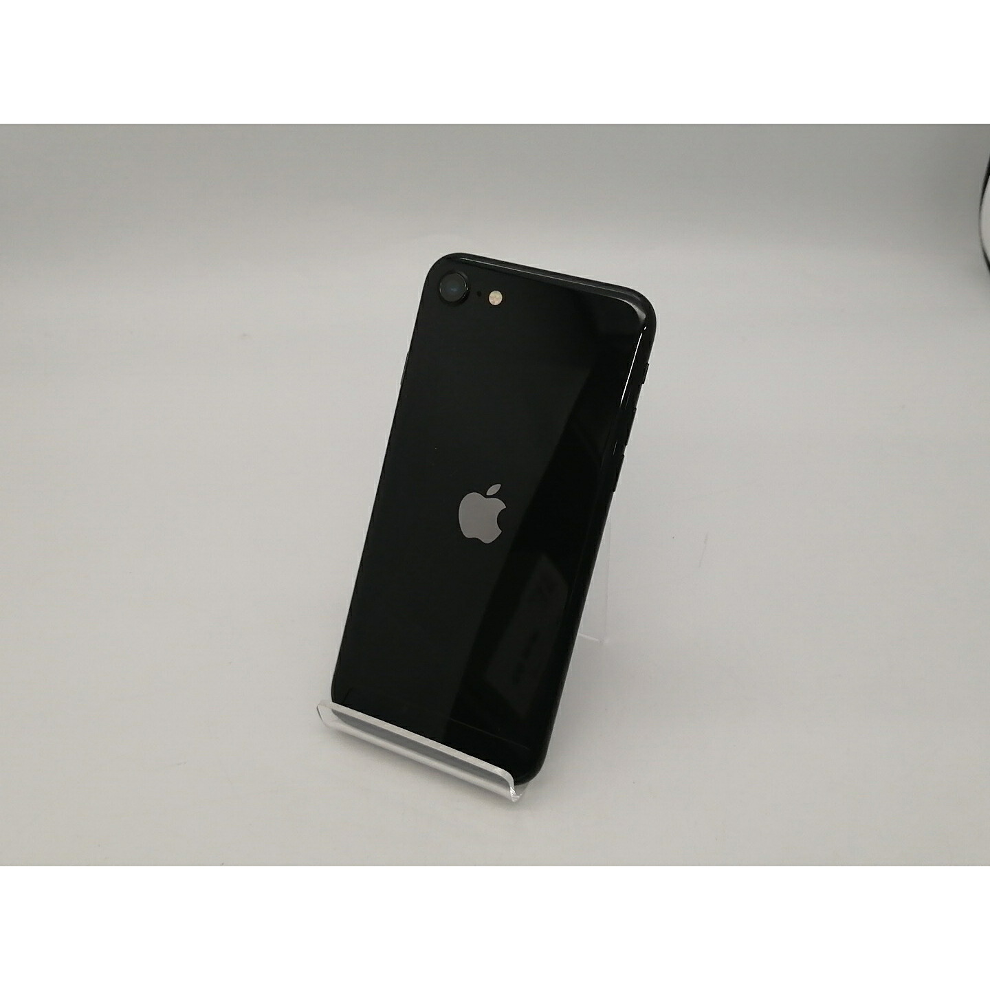 【中古】Apple SoftBank 【SIMロック解除済み】 iPhone SE(第2世代) 64GB ブラック MHGP3J/A(後期型番)【広島本通】保証期間1ヶ月【ランクC】|じゃんぱら店