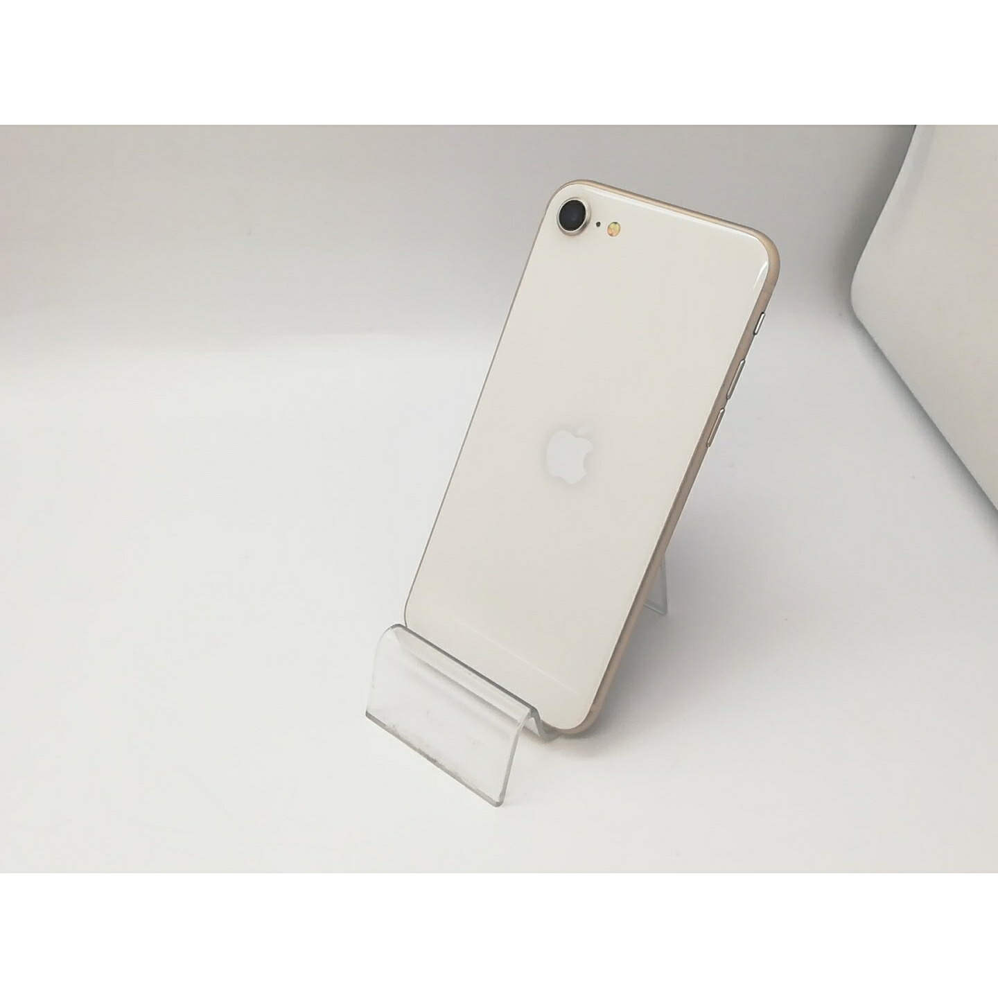【中古】Apple 可動性 【SIM無償性】 iPhone SE（第3時人） 64GB はやりっ子ともし火 MMYD3J/A【アリオ倉敷】引き受ける継続期間１ヶ月【序列付けるC】