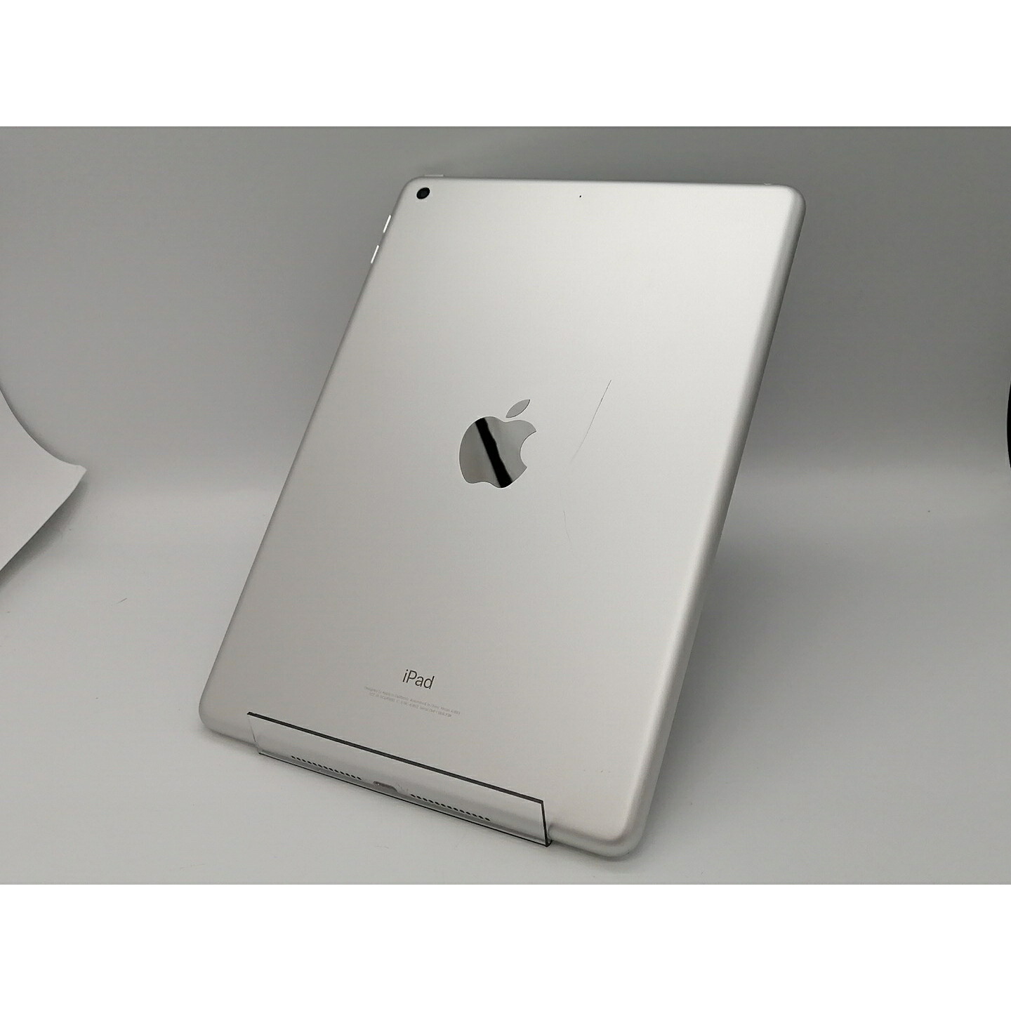 【中古】Apple 【Wi-Fi】 iPad（第6世代/2018） 32GB シルバー MR7G2J/A【アリオ倉敷】保証期間１ヶ月【ランクC】