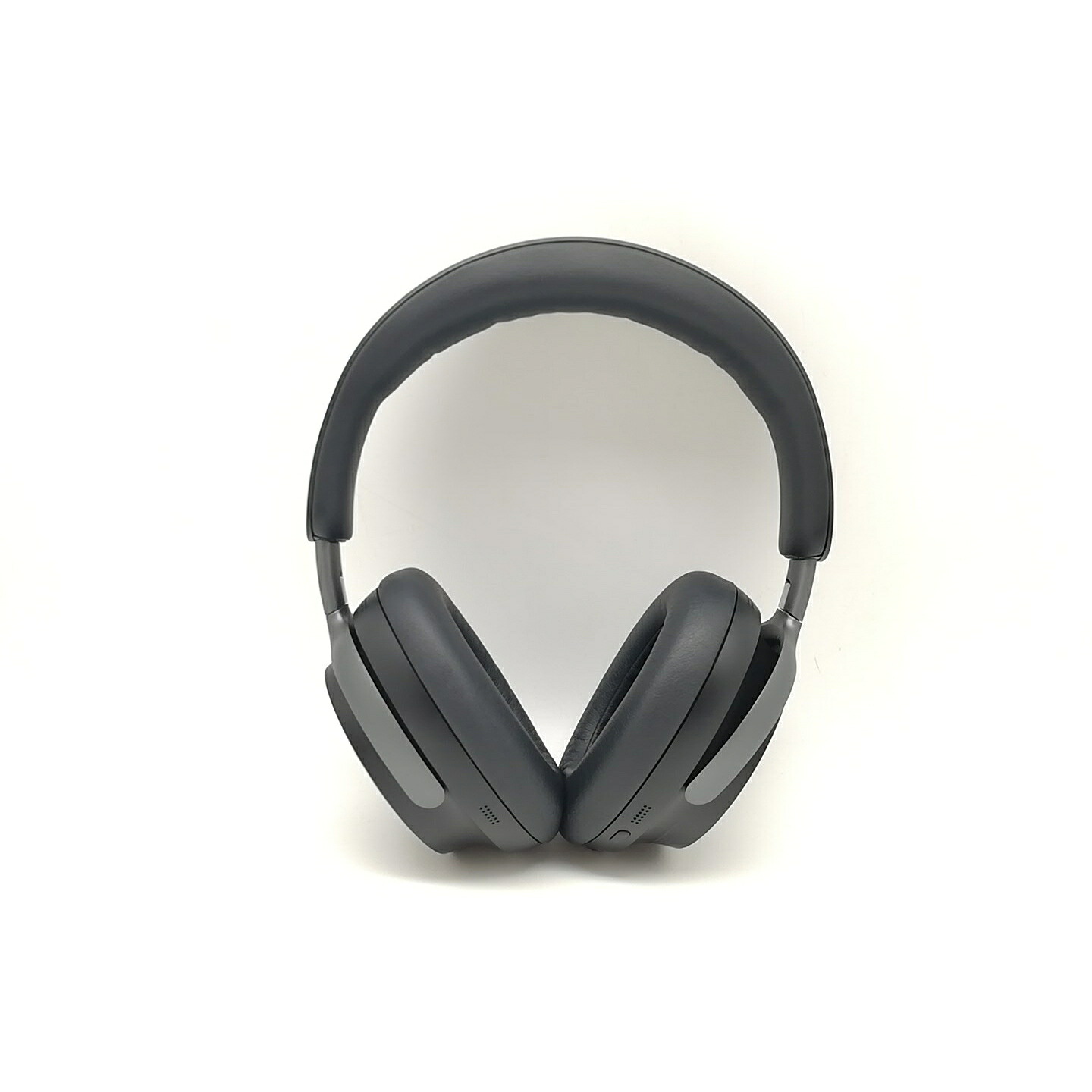 【中古】BOSE QuietComfort Ultra Headphones [黒いこと]【アリオ倉敷】引きうける継続期間１ヶ月【位置づけるA】
