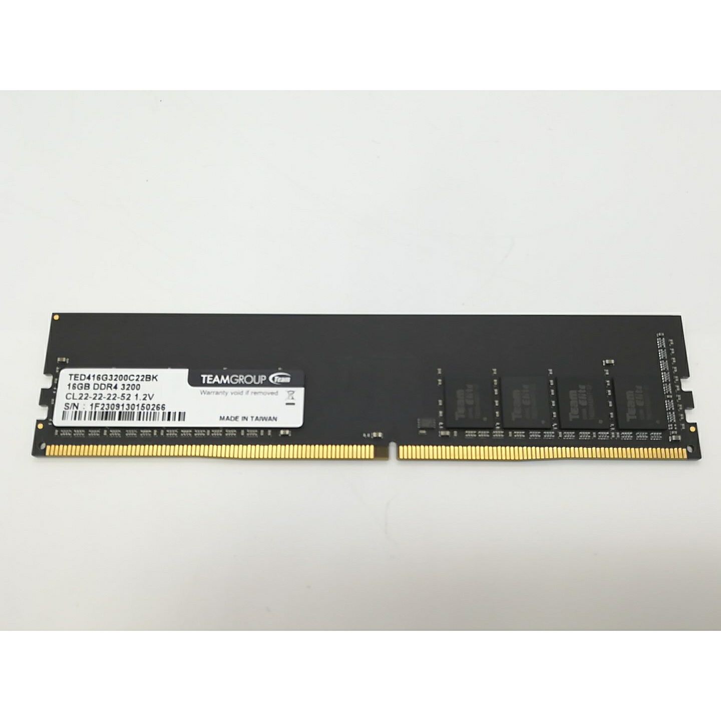 【中古】DDR4 16GB PC4-25600(DDR4-3200)【デスクトップPC用】【アリオ倉敷】保証期間１週間